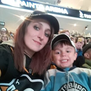 Meet your Posher, Elanea